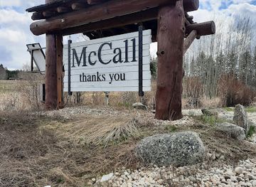 idaho/ponderosa-state-park/attraction/mccall-welcome-sign