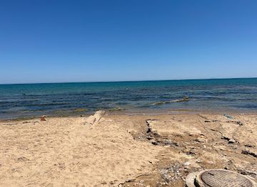 tunisia/tunis/attraction/stairs-to-the-beach-and-sea