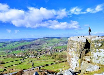 united-kingdom/peak-district/attraction/curbar-edge
