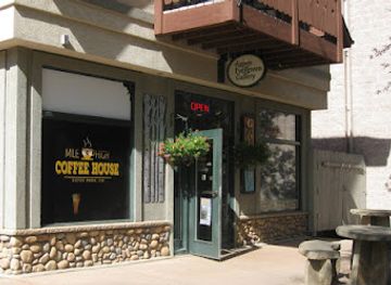 colorado/estes-park/attraction/aspen-and-evergreen-gallery