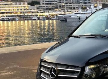 france/cannes/attraction/tour-azur