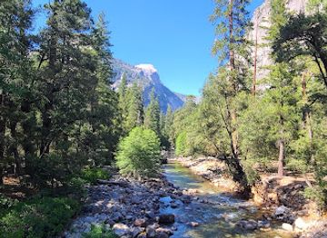 california/yosemite-village/attraction/nature-center-at-happy-isles