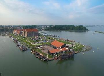 netherlands/amsterdam/attraction/heritage-sailing-center-hoorn