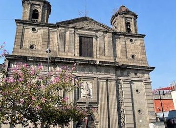 mexico/mexico-city/attraction/nuestra-senora-de-loreto-church