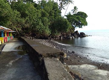 indonesia/maluku/attraction/pantai-bobane-ici