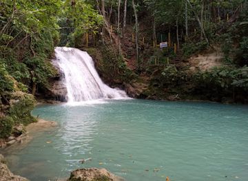 jamaica/ocho-rios/attraction/ken-s-reality-tours