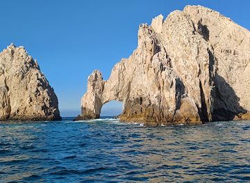 mexico/los-cabos/attraction/buccaneer-queen