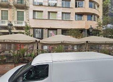 spain/barcelona/attraction/rambla-de-catalunya-2