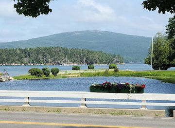 maine/mount-desert-island/attraction/somesville-museum-and-gardens