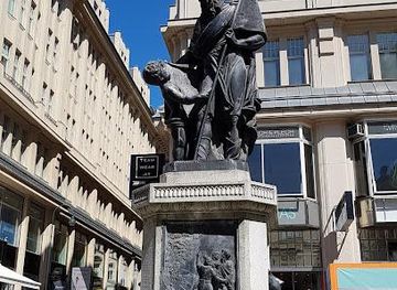 austria/eisenstadt/attraction/leopoldsbrunnen