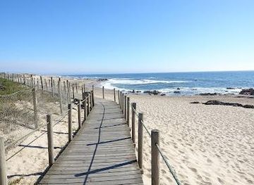 portugal/guimaraes/attraction/praia-da-madalena