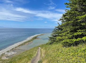 washington/everett/attraction/robert-y-pratt-preserve-at-ebey-s-landing