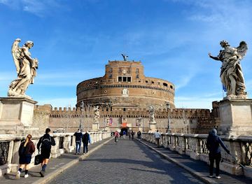 vatican-city/passetto-di-borgo/attraction/dromos-e-atrium