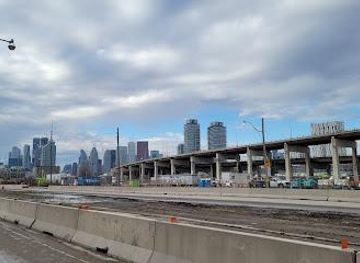 canada/greater-toronto-area/attraction/port-lands