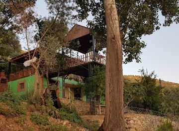 lebanon/chouf/attraction/3erzal