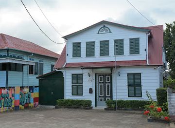 suriname/brokopondo-reservoir/attraction/het-koto-museum