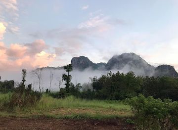 thailand/loei/attraction/Rai-Song-Ya