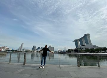 singapore/marina-bay/attraction/the-dream-sign