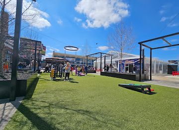 kentucky/fort-thomas/attraction/bridgeview-box-park