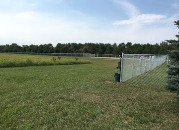 iowa/lake-okoboji/attraction/lakes-area-dog-park