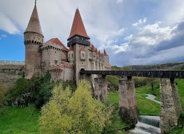 romania/hunedoara/attraction/the-drummer-s-tower
