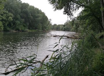 hungary/gyor/attraction/gyori-holtag-hod-var