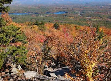 new-hampshire/monadnock-region/attraction/monadnock-state-park-visitor-center