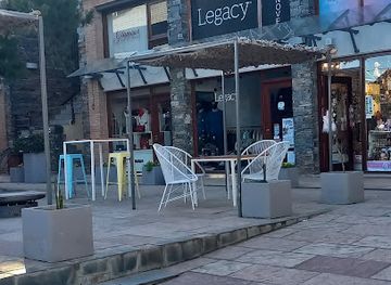 argentina/villa-general-belgrano/attraction/paseo-de-la-democracia