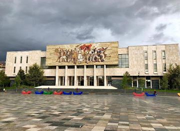 albania/has/attraction/palace-of-culture