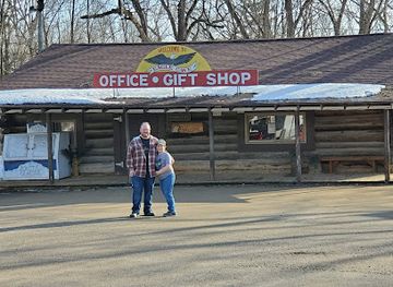 wisconsin/great-river-road/attraction/eagle-cave