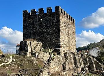 portugal/serra-de-sao-mamede-natural-park/attraction/torre-medieval-da-portagem