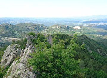 bulgaria/rhodopes/attraction/castle-ustra