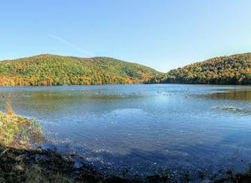 canada/montreal/attraction/mont-saint-hilaire
