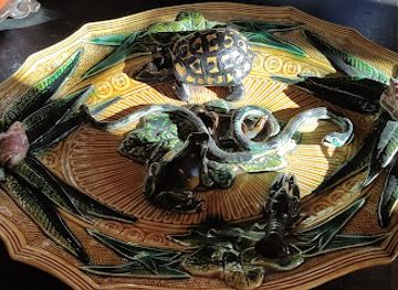 france/languedoc/attraction/musee-de-la-ceramique-et-des-arts-de-la-table-chateau-de-raissac