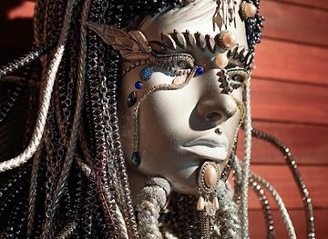 sint-maarten/cupecoy-beach/attraction/we-culture-caribbean-carnival-history-experience-museum-in-sint-maarten