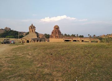 india/hampi/attraction/watch-tower