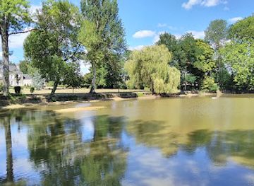 france/pays-de-la-loire/attraction/chateau-de-la-montchevalleraie