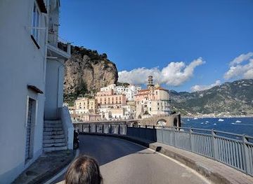 italy/amalfi/attraction/spiaggia-di-atrani