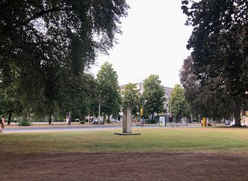 germany/dresden/attraction/salvador-allende-denkmal