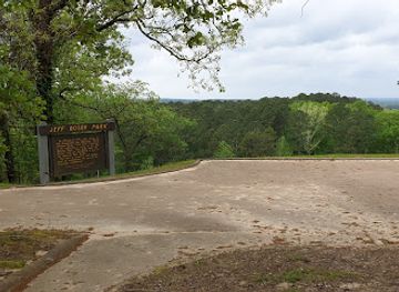 mississippi/natchez-trace-parkway/attraction/jeff-busby-park