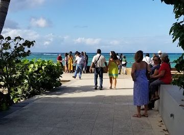 puerto-rico/san-juan/isla-verde/attraction/paseo-de-la-fama-de-puerto-rico