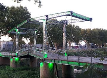 argentina/la-plata/attraction/puente-levadizo-historico
