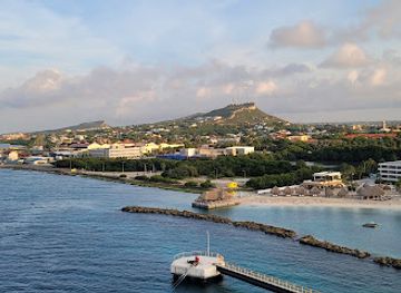 curacao/jan-thiel-beach/attraction/cruise-pier-curacao