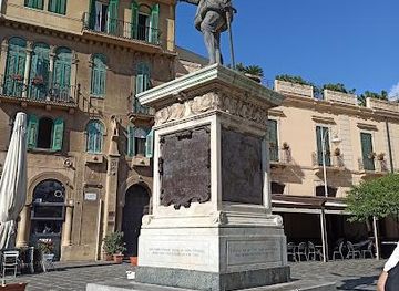 italy/taormina/attraction/palazzo-cerruti-bisazza