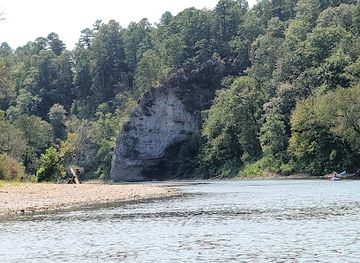 oklahoma/cherokee-landing-state-park/attraction/falcon-floats