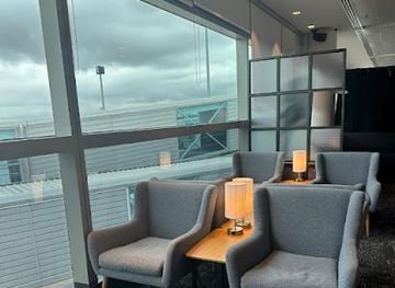 australia/brisbane/attraction/plaza-premium-lounge-international-departures-brisbane-airport-bne