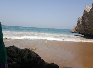 pakistan/lasbela/attraction/gaddani-water-on-rock