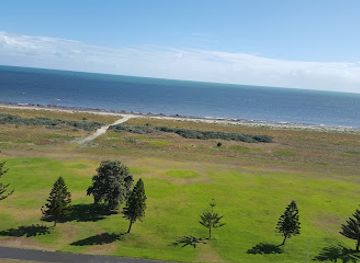 australia/limestone-coast/attraction/cape-jaffa-lighthouse-kingston-se