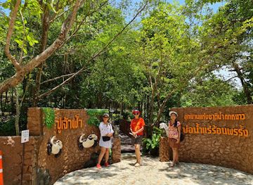 thailand/ranong/attraction/ponrang-hot-spring