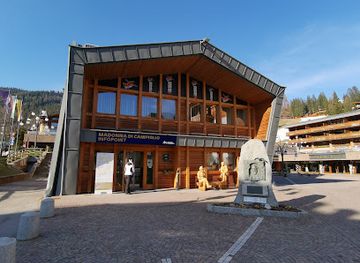 italy/madonna-di-campiglio/attraction/monumento-a-giovanni-battista-righi